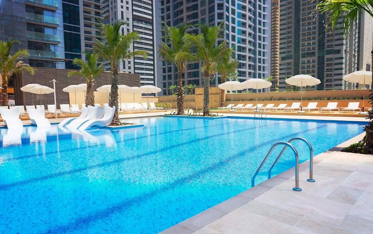 ドバイLuxury Marina Gate 3Br With Stunning Marina Viewsアパートメント 0*, ドバイ
